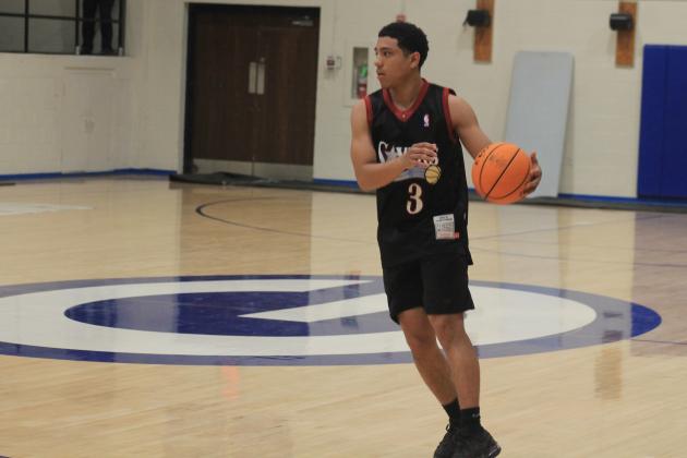 GHS students compete in a 3-on-3 basketball game