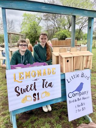 Ryan Eng-Smith and his sister, Jenna Doolen, are youthful vendors at the Arcadia Farmers Market. The market opens for the summer season on May 15. (Photo by Kimberly Burk, Arcadia Farmers Market publicist)