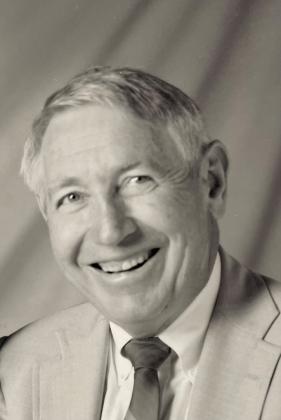 The University of Central Oklahoma's exercise physiology lab, used by students and faculty in the Department of Kinesiology and Health Studies, will now bear the name of Philip Ball, Ph.D., longtime Central football coach and professor of exercise science.