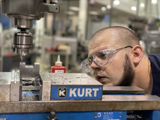 The Gene Haas Foundation has provided a $10,000 scholarship grant that will cover tuition for students training to learn CNC skills in Meridian’s evening CNCMachining Operations and Programming short courses.  