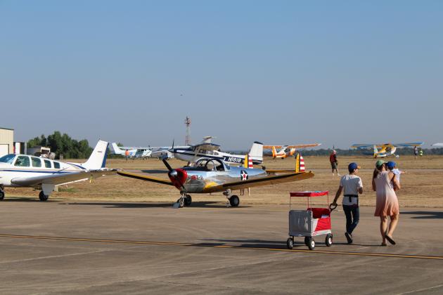 Planes parked at Guthrie-Edmond Regional Airport
