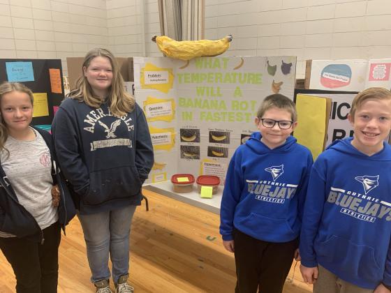 From Left to Right: Lety Henderson, Payton Boggess, Luke Trask and Jaxton Brown with their project