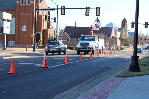 Left turn lane on Noble is blocked during the construction.