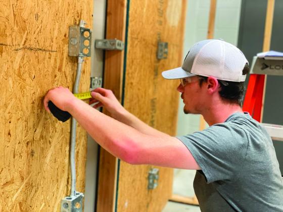 Jeremy Clutter of Guthrie is one of more than 400 students who will be recognized for completing career and technical training at Meridian Technology Center during the school’s upcoming graduation ceremony. Graduation will be held on May 19 at Stillwater High School’s Gymnasium.