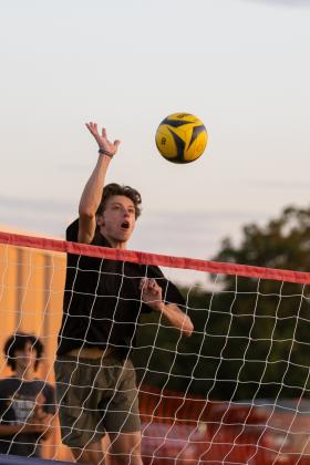 MORE VOLLEYBALL GAMES
