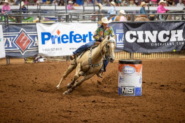 Barrel Racing at it's best