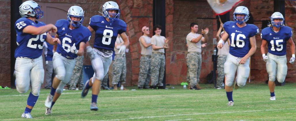 Niko Pena (25) celebrates touchdown after fumble recovery and return