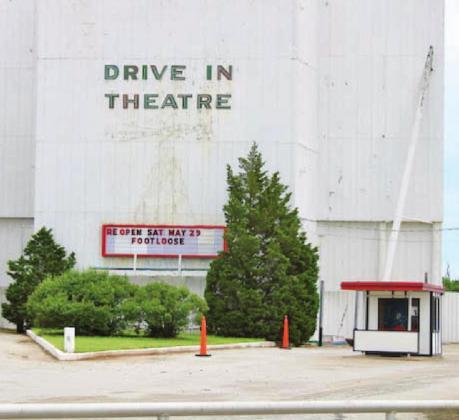 Beacon Drive-In Theatre serves hundreds of movie goers