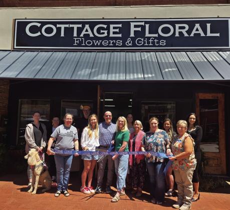 Cottage Floral. Photo by Guthrie Chamber