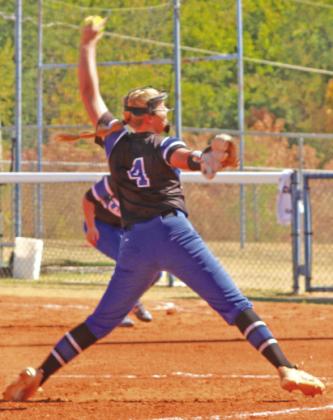 Kinley Duehning pitches in the first game on Thursday.