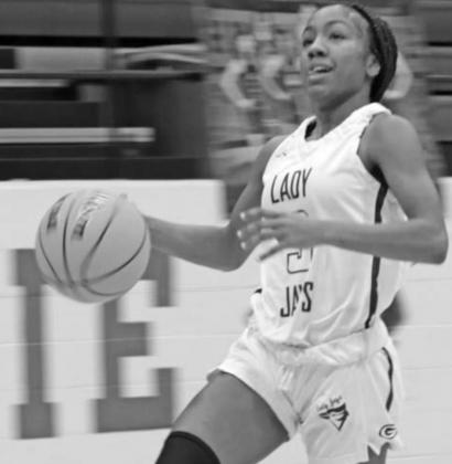 Anjewl Murillo heads to basket for layup on Dec. 17