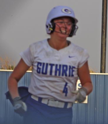 Duehning home run trot around third base.