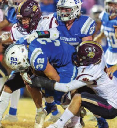 Picture by Brad Stone Gavin Phippen and Max Brown working on Woodland running back