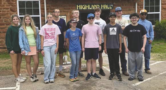 Guthrie FFA members clean up Highland Park on April 11. Photo submitted
