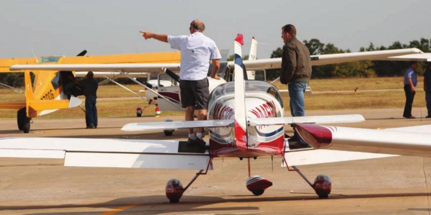 Pilots and legislators paired up before flying