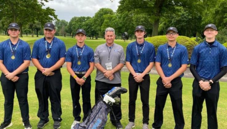 Guthrie golf team at state