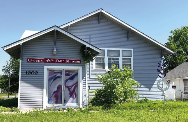Owen's Art Place Museum. Photo by Bobbi Waddell