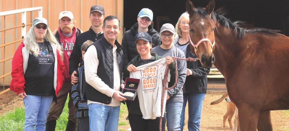 Tom Persechino, Jamie Jennings, Haus and the Horse and Hound Rescue staff. Photo by Tanner Spearman