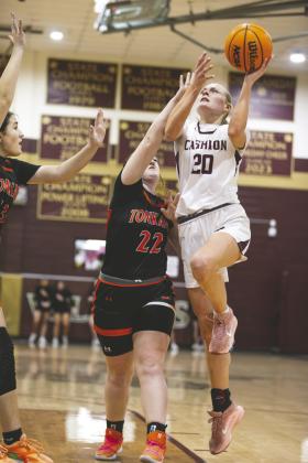 Jaylee Harp elevates for a shot over Tonkawa’s defense during Cashion’s 63-15 win.