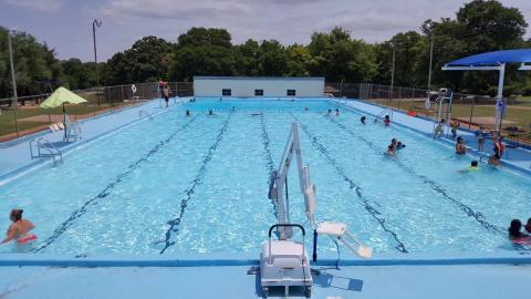 Highland Park Pool. City of Guthrie / Facebook.