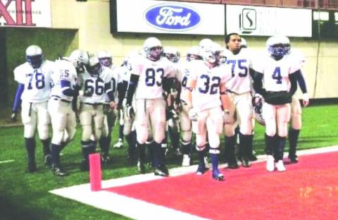 Guthrie’s 2002 title and the football family that won it This is the sixth installment in a seven-part series on the 2002 Guthrie Blue Jays football team. Reporter Sam Hutchens spent the summer tracking down a multitude of former players, coaches — and even a former Oklahoma City mayor — to tell the team›s championship story. The Guthrie News Leader will run a part weekly to correspond with the ‹02 team›s 20th anniversary.
