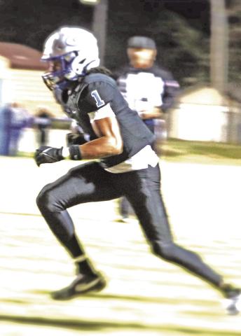 Nate Benford with the pass reception.
