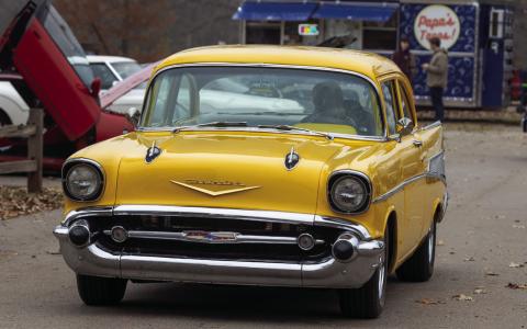 A great gathering of auto lovers