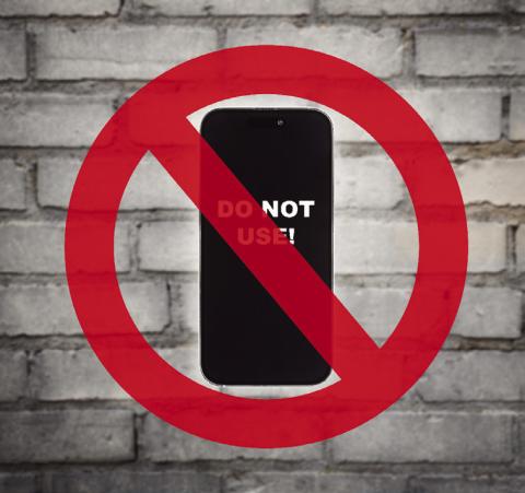 Cellphones Bannned in Schools