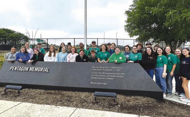 Oklahoma 4-H’ers attending the Citizenship Washington Focus stop for a photo opportunity at the Pentagon Memorial.