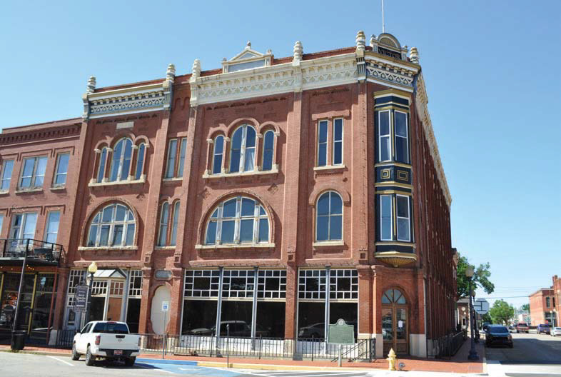 Historic Victor Building in downtown Guthrie Photo by Nikki Bos