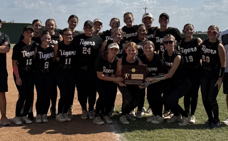 Crescent High School Varsity Softball Team. Photo Submitted.