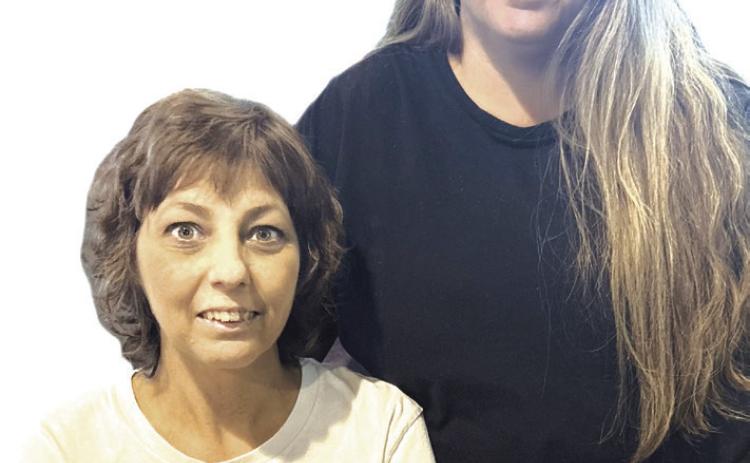 Rhonda Ward and sister Cindy Dale.