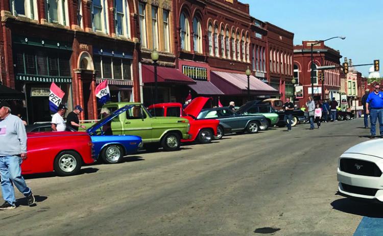 Car show on Oklahoma Ave during 89er Days in 2022