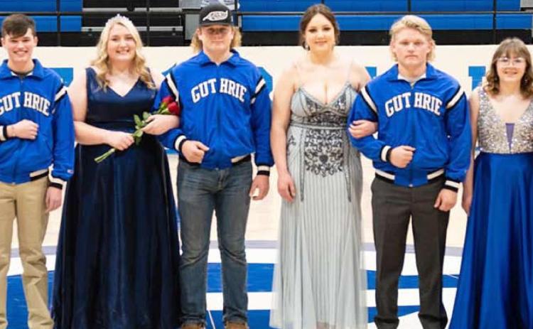Pictured above, Khaleah Kirk, Spencer Burdett, 2021 Homecoming Queen Keegan Simpson, Hayden Simpson, Carmen Weldon, Chase Doles, Kyndal Carey, and Colby Wilder Photo by Shelton’s Photography and Design