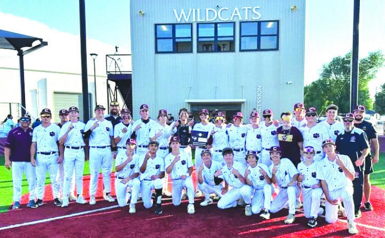 Cashion High School Baseball Team Photo courtesy of Cashion Public Schools.